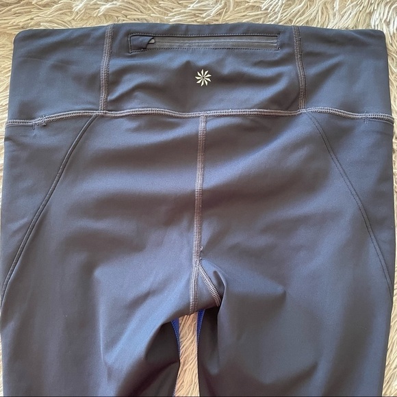 ATHLETA Velocity Colorblock Stash Pocket Capri - Picture 14 of 14